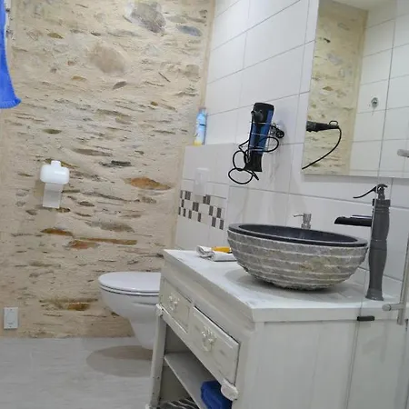 Le Relais Des Hirondelles *